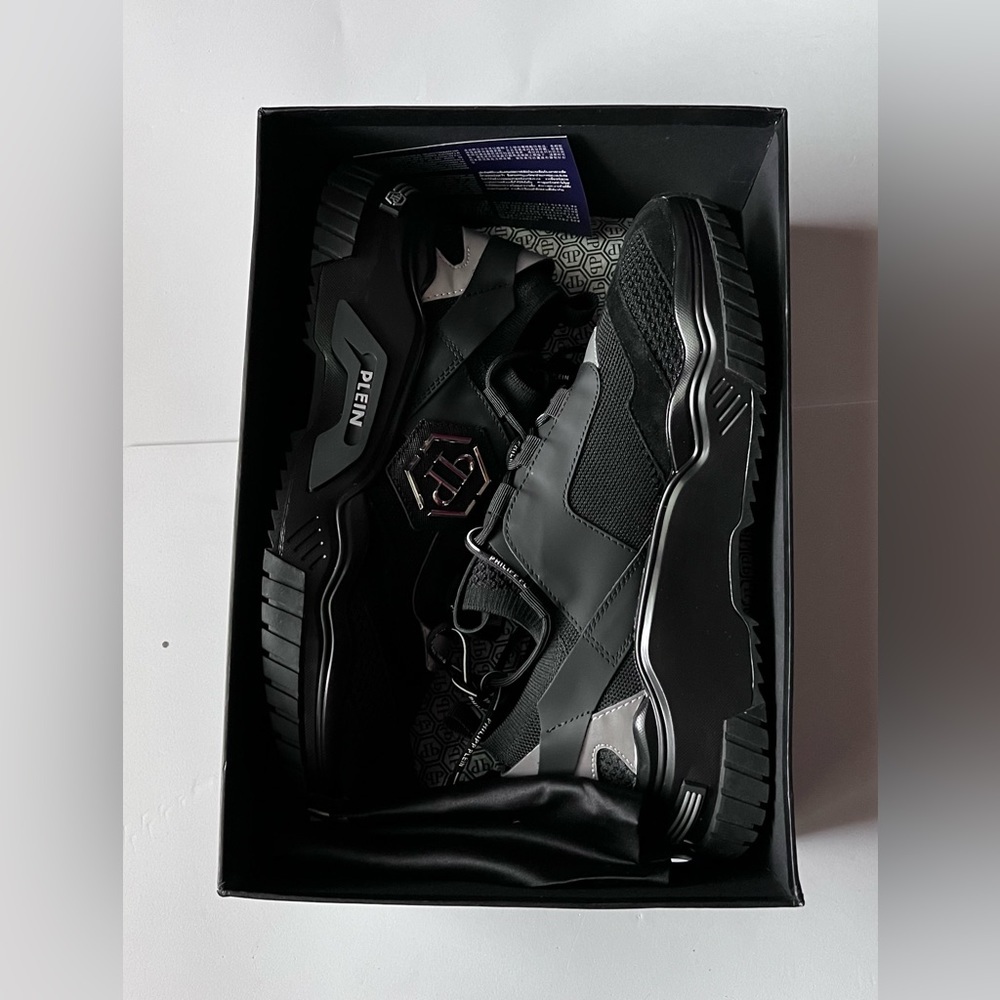 Philipp Plein Trainer Predator Sneakers-Men - Picture 4 of 17